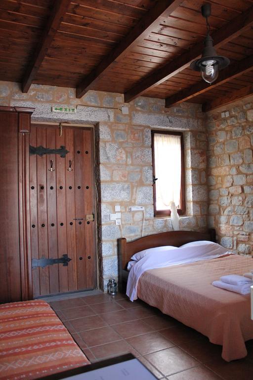Lalloudes Seaside Accommodation Exo Nimfion Room photo