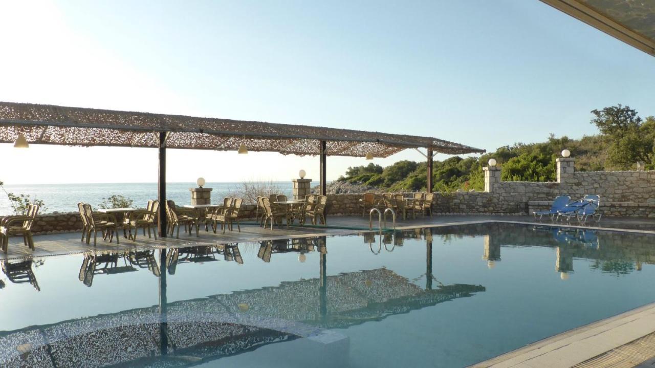Lalloudes Seaside Accommodation Exo Nimfion Exterior photo